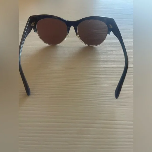 Booth & Bruce: Rockchic Sapphire Sunglasses — with case, no longer online!! Booth & Bruce: Rockchic Sapphire Sunglasses — with case, no  main image 2